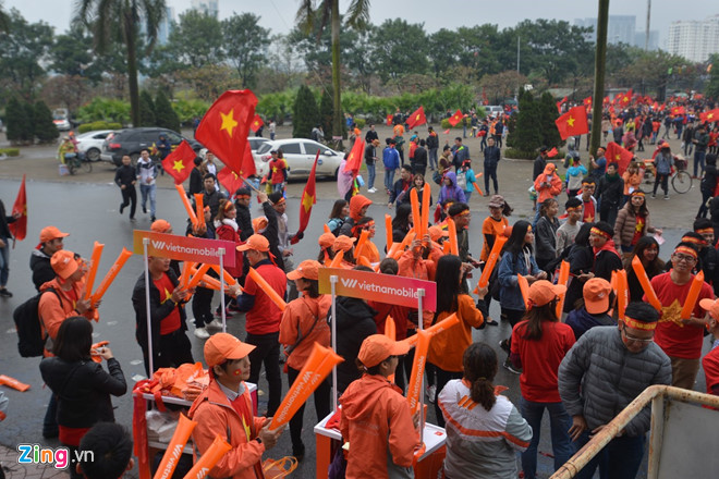 Fanzone Mỹ Đình nóng bỏng chờ trận cầu lịch sử của U23 Việt Nam Fanzone Mỹ Đình nóng bỏng chờ trận cầu lịch sử của U23 Việt Nam